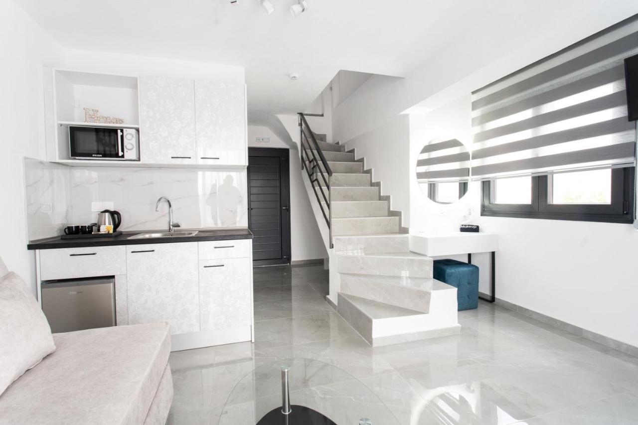 Aeonian Luxury Suites Asprovalta, Adults Only & Kids 12 Plus 외부 사진